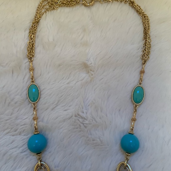 Beautiful blue necklace - Picture 3 of 5